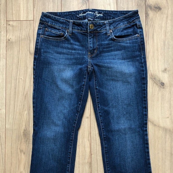 Women’s American Eagle Outfitters Stretch Straight Blue Denim Jeans size 8 short - Picture 2 of 14